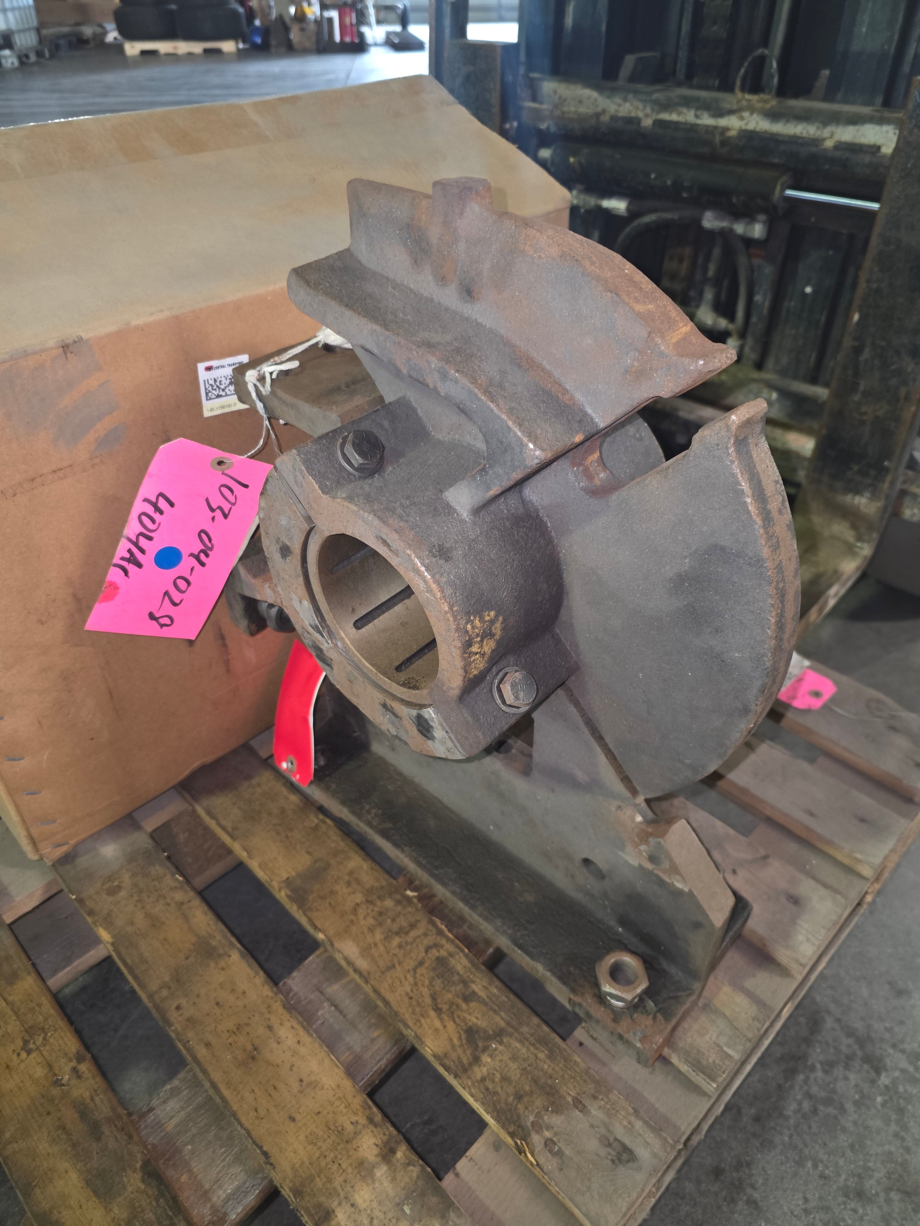 Front Grate Shaft Bearing Assembly – Cast-Iron Housing, Split Cap, Bronze Sleeve