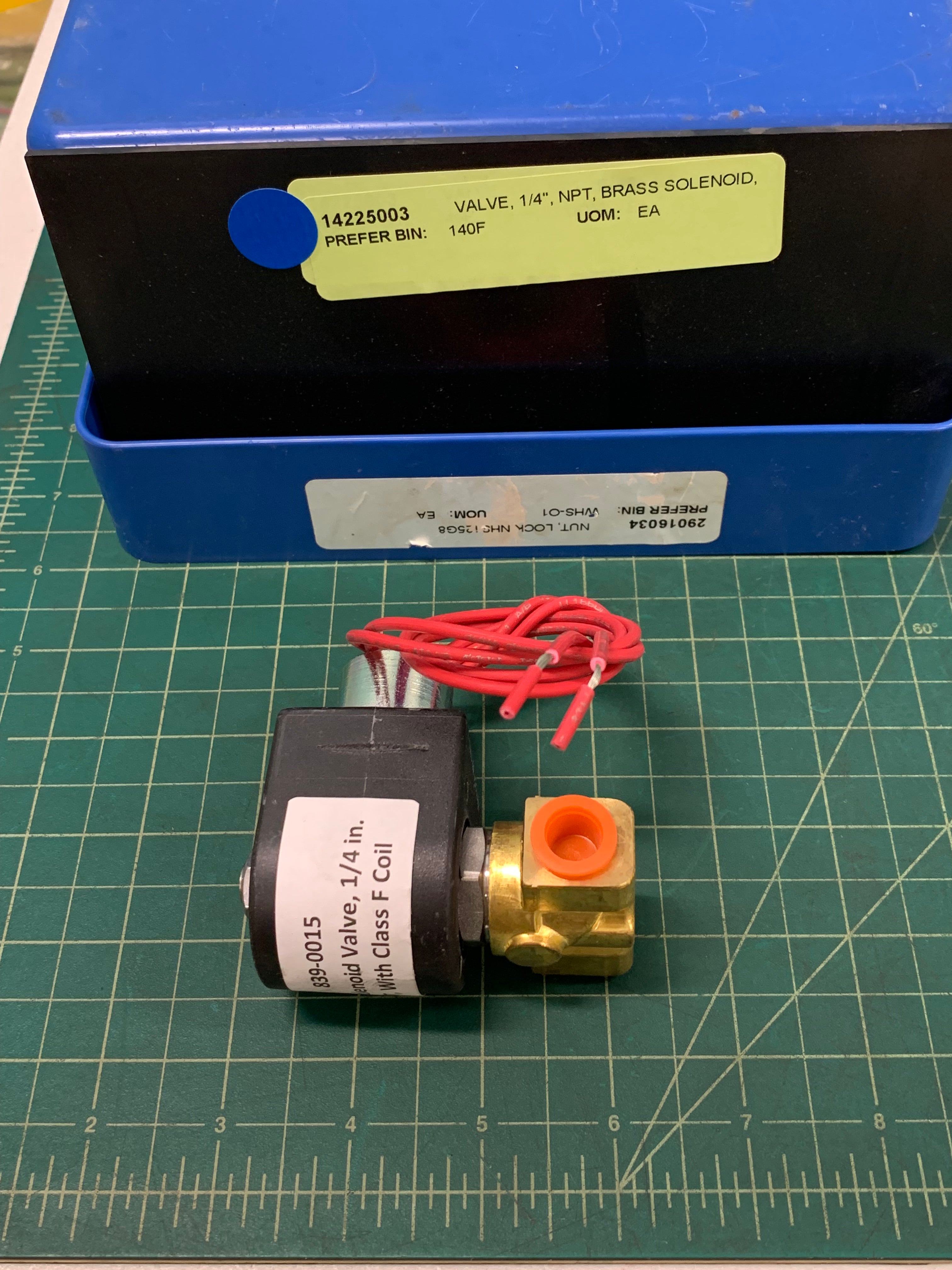 Valve, 1/4" NPT Brass Solenoid 12 VDC, 10W