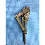 Klein Tools 1604-20 Chicago Grip Cable Puller 8000 lb Lineman Guy Wire Grip