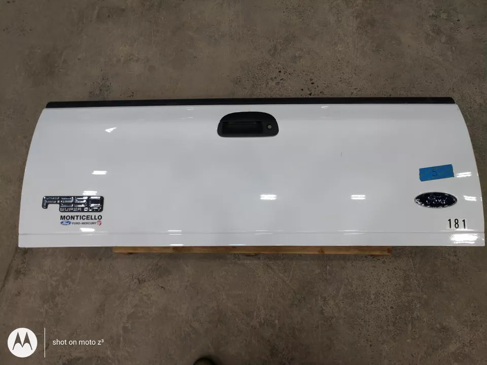 Ford F250 Tailgate