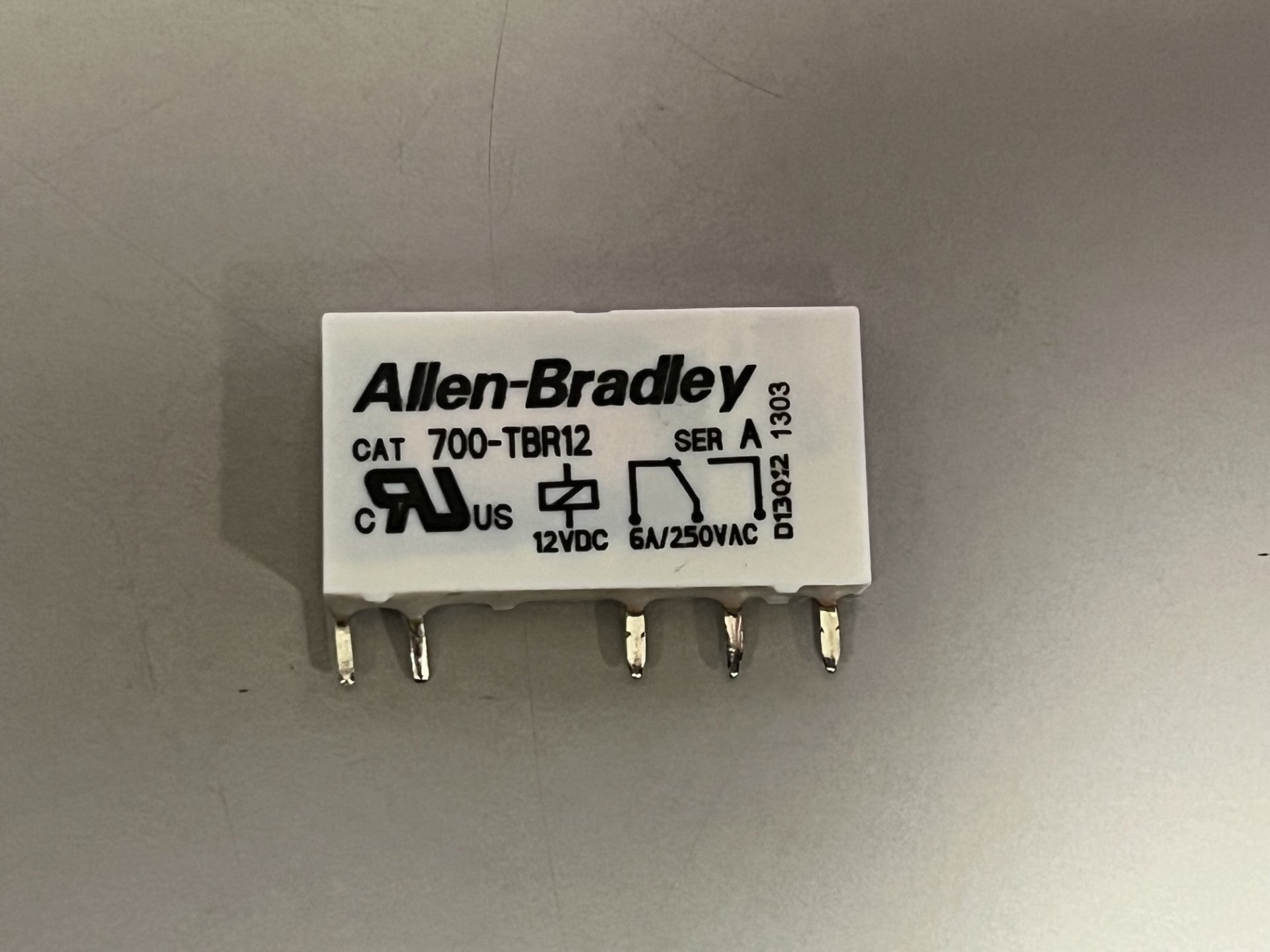 Allen Bradley 700-TBR12