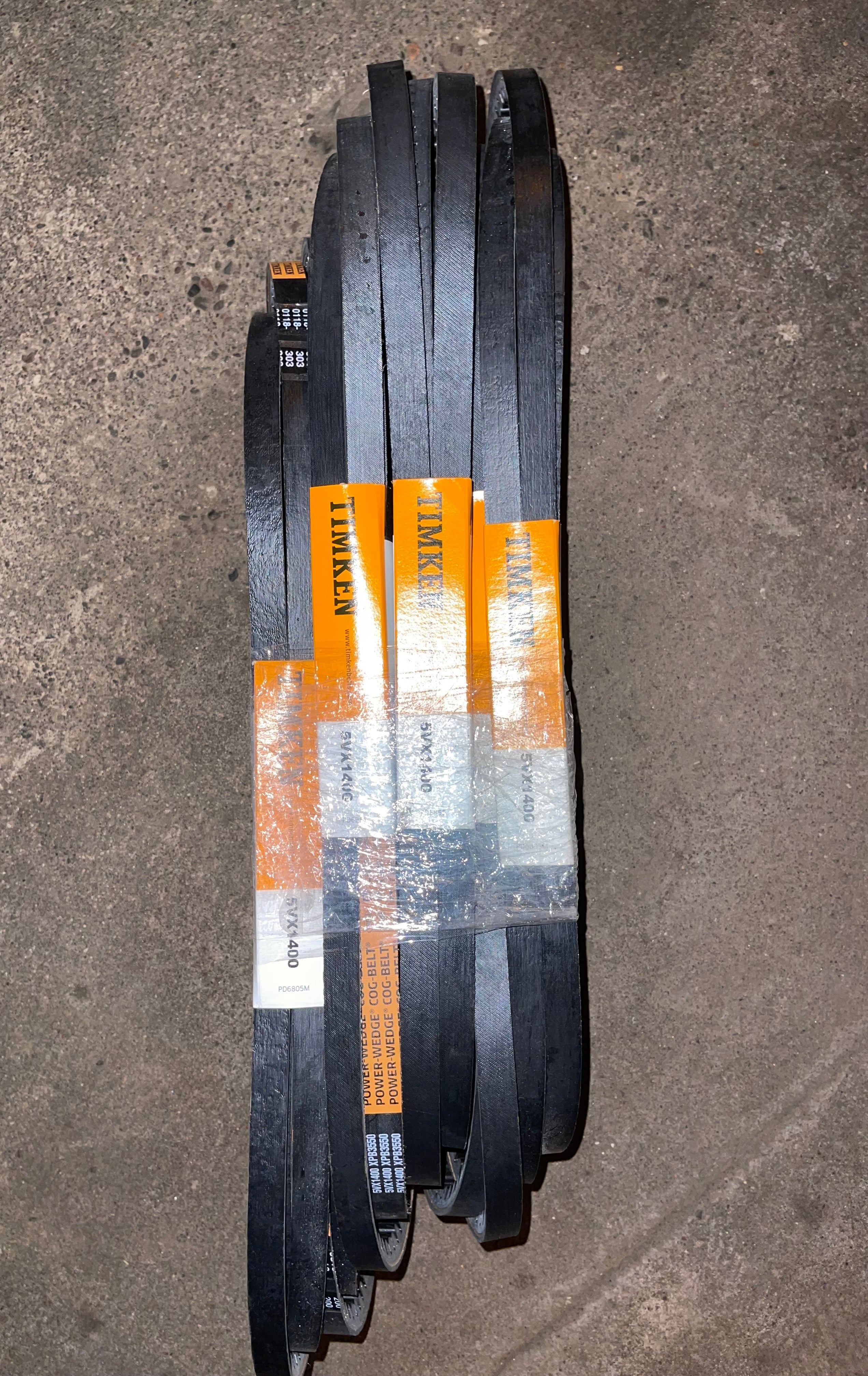 Anderson Crane Rubber Co BELT, V-STYLE, PART #5VX1400,MATCHED SET OF 6, 5VX1400