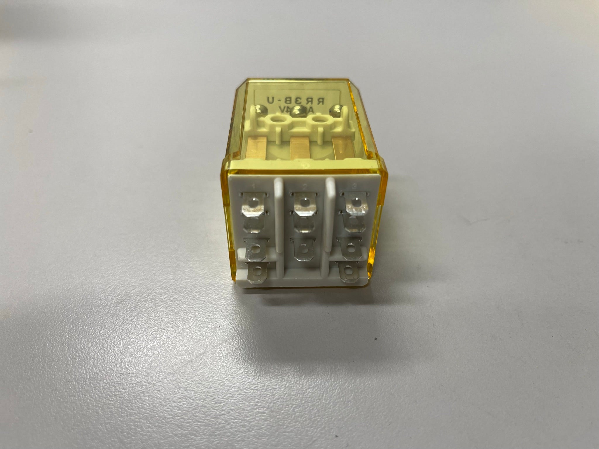 Idec Relay Heavy Duty RR3BUAC24V