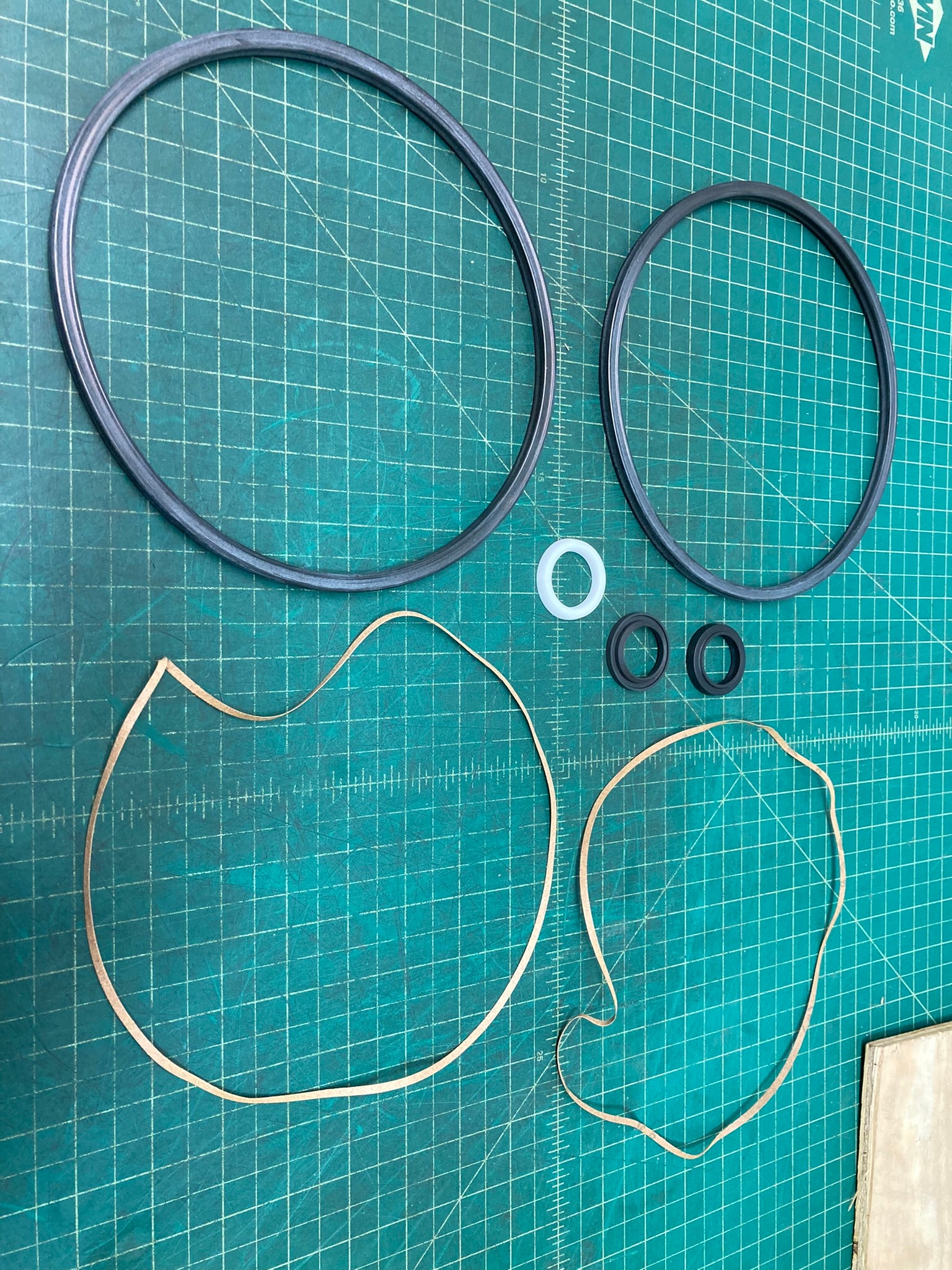 Cylinder Repair Kit, for 8" Piston