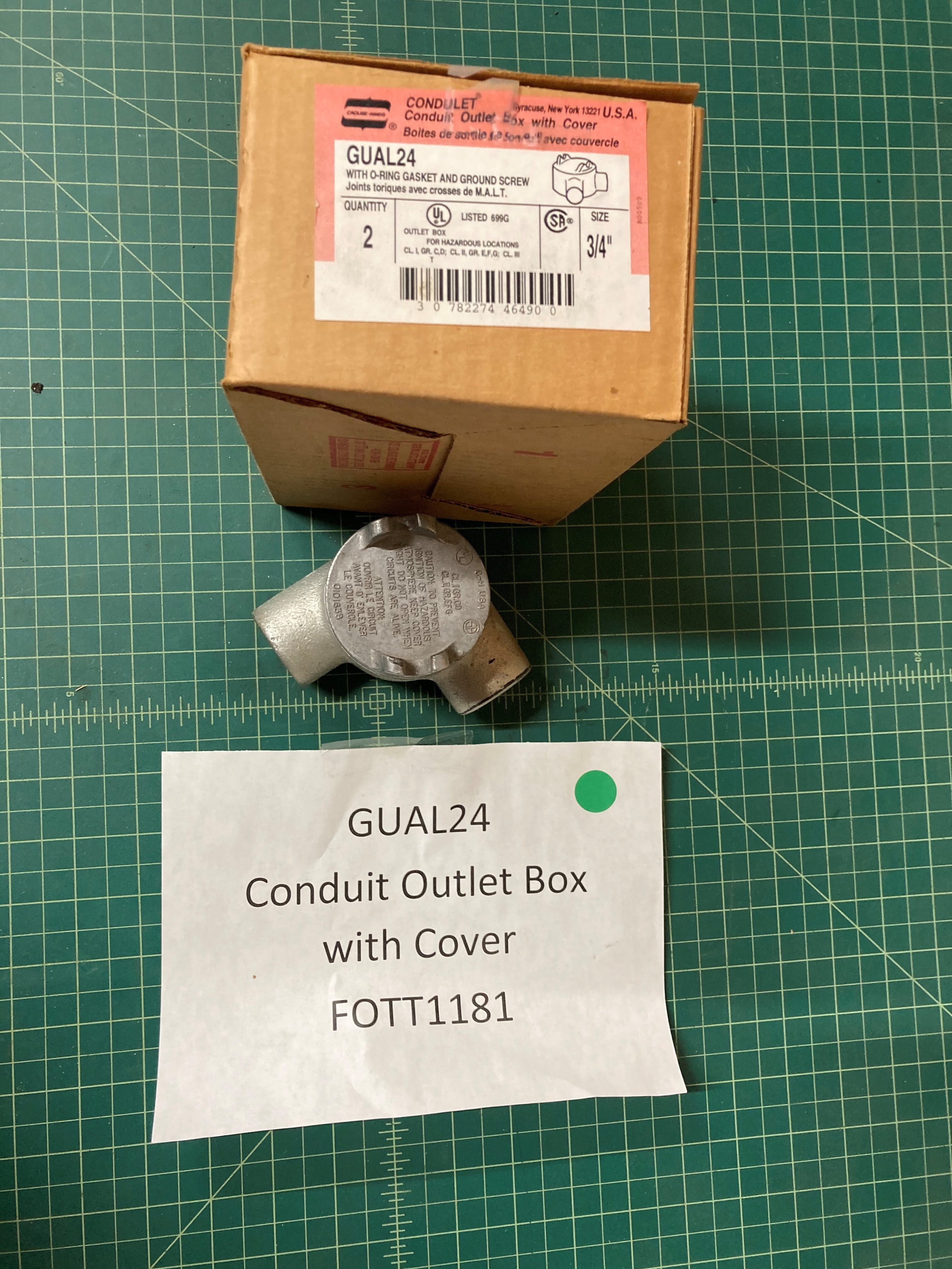 Crouse-Hinds series Condulet GUA conduit outlet box 3/4"