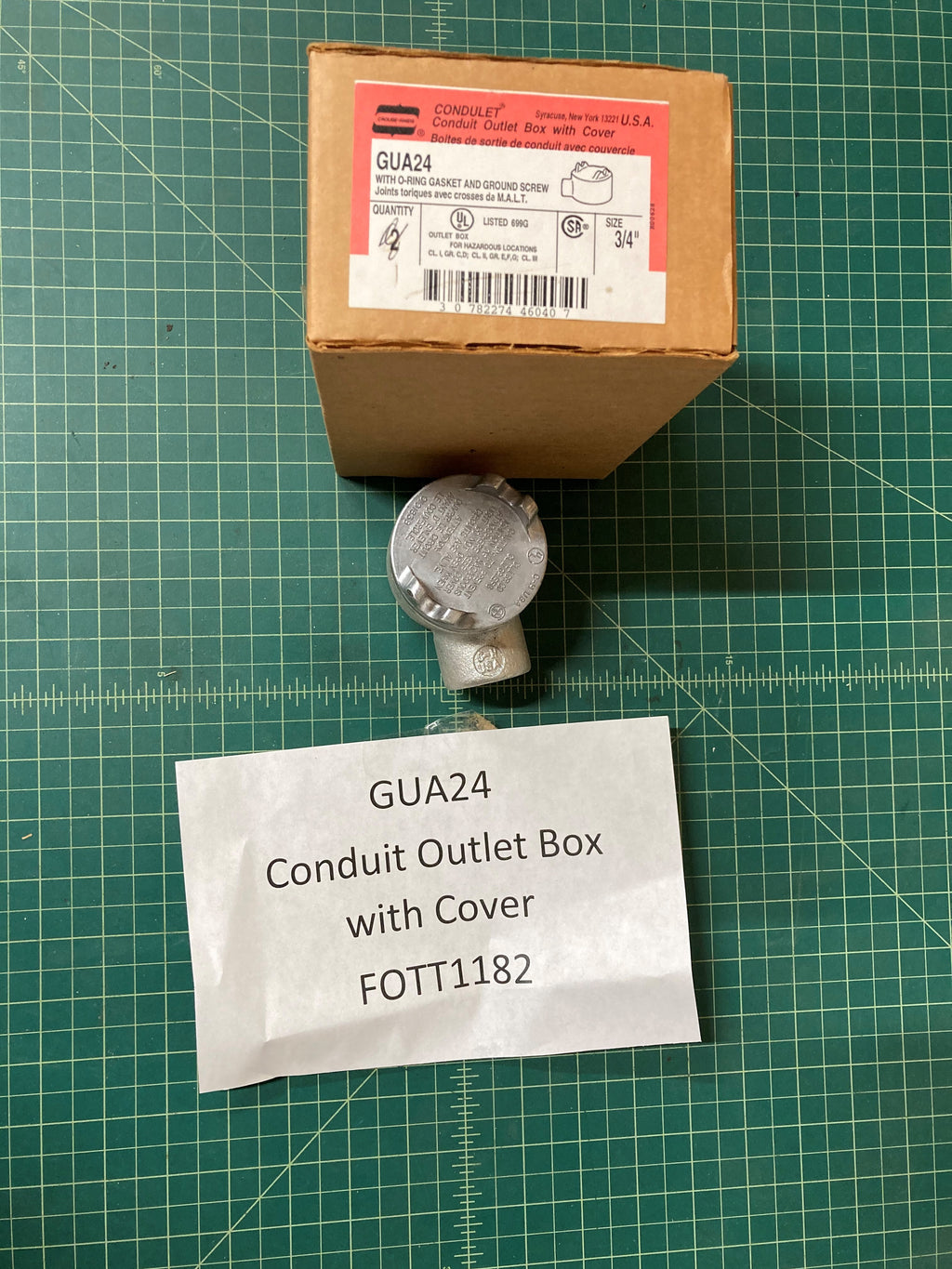 Crouse-Hinds series Condulet GUA conduit outlet box 3/4"