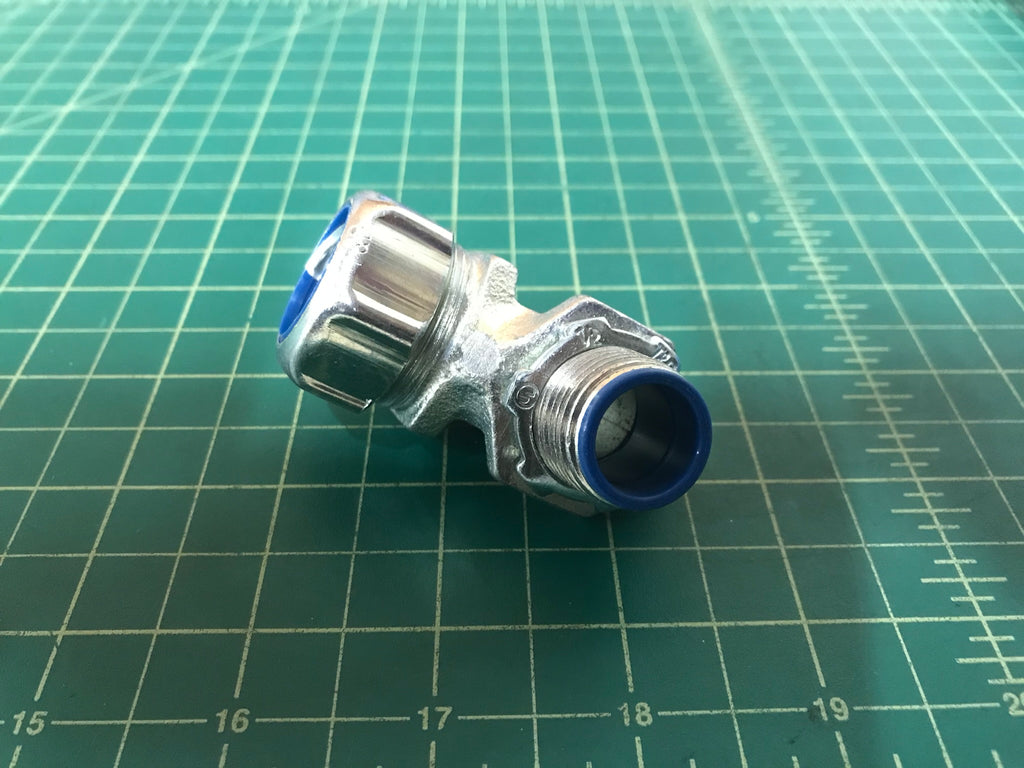 Flexible Conduit Connector - 45 degree 1/2"