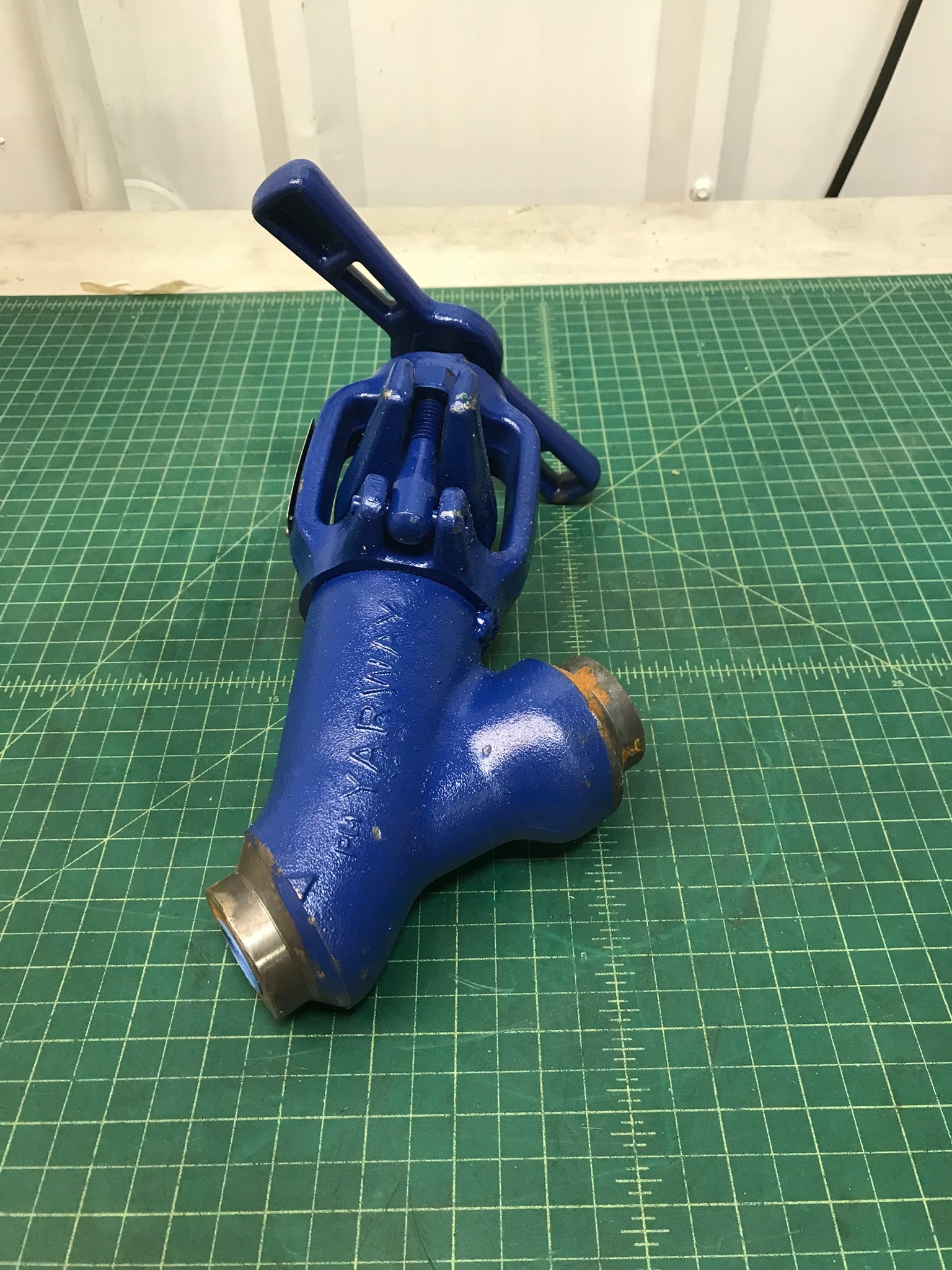 Yarway Welbond Globe Valve, 1/2"