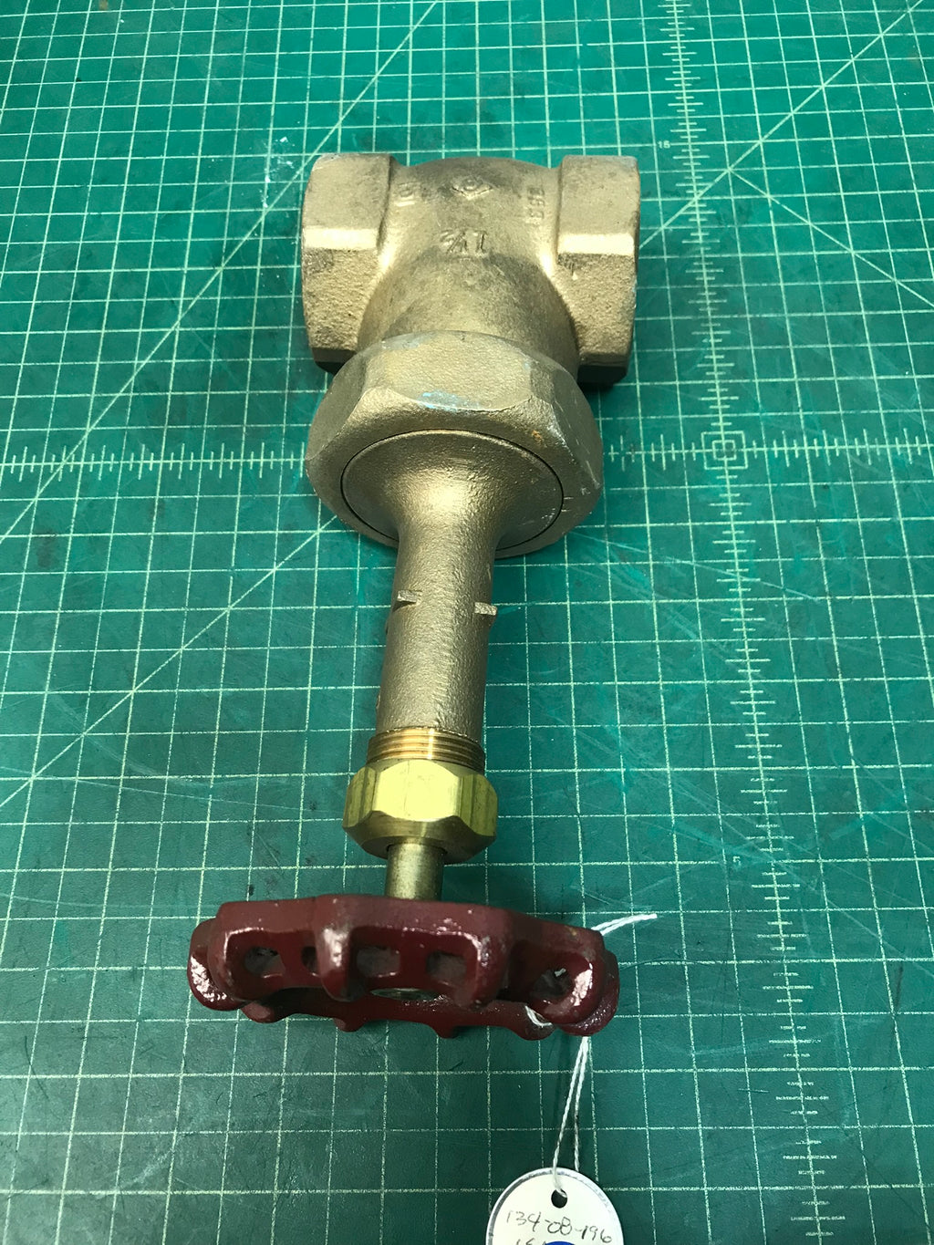 Crane Bronze Gate Valve, 1 1/2", 250 PSI