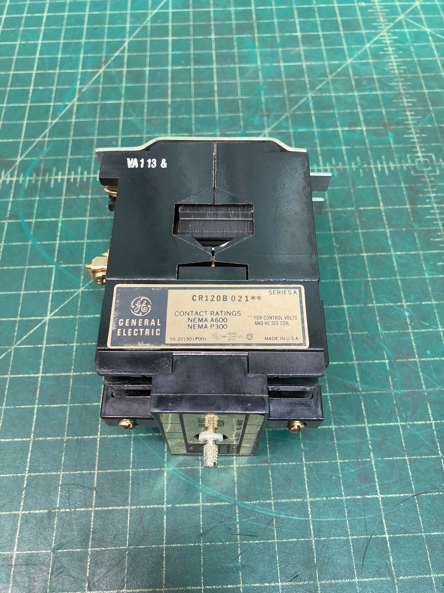 GE 600 Volt Industrial Relay, 120V Coil