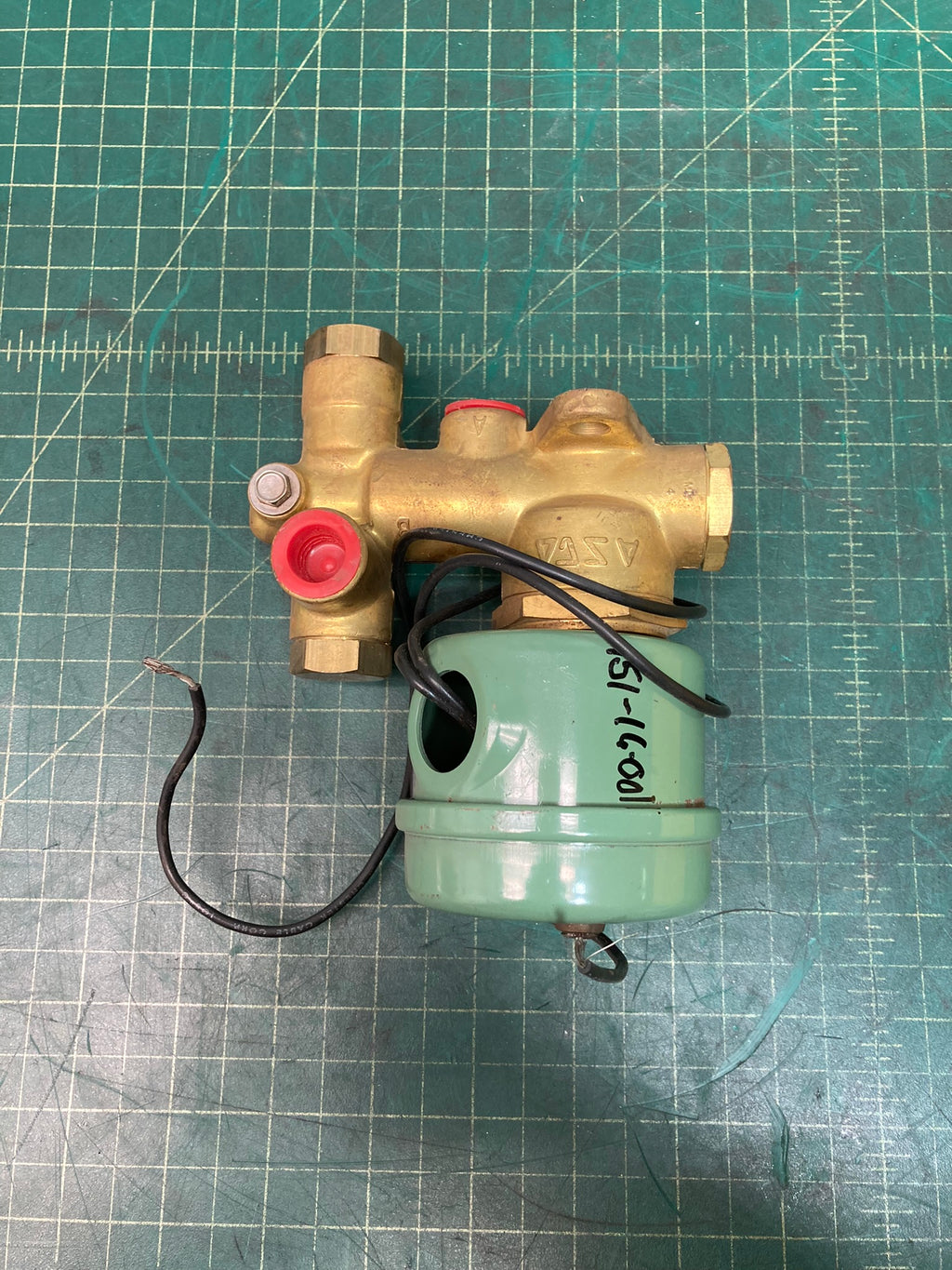 ASCO Solenoid Valve, 1/4" -75 PSI L88300