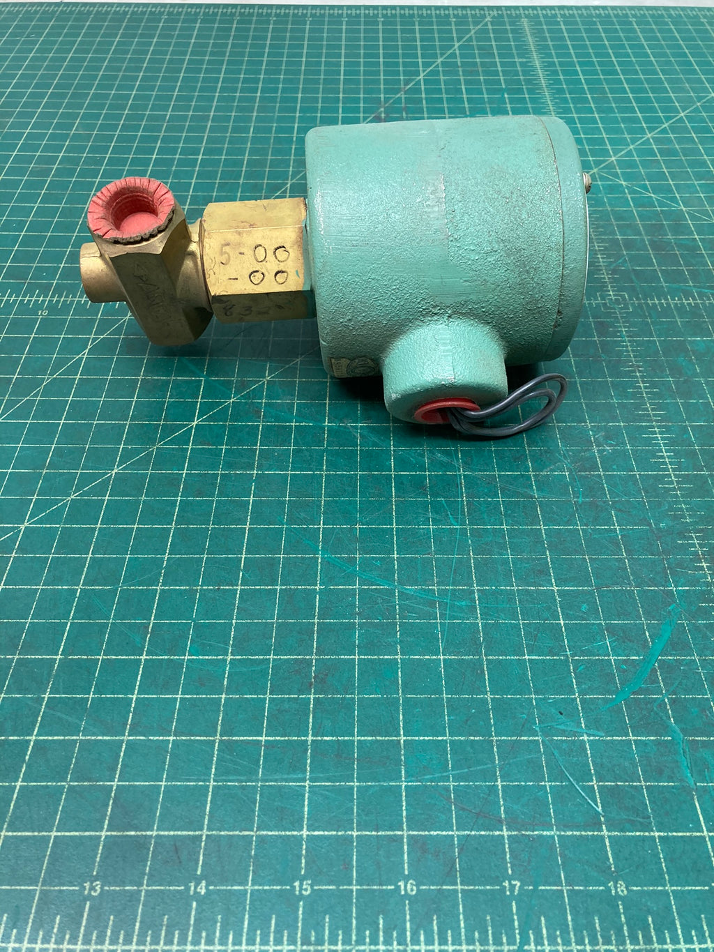 Explosion Proof Solenoid 115 Volts/27 Watts, Max 90 PSI