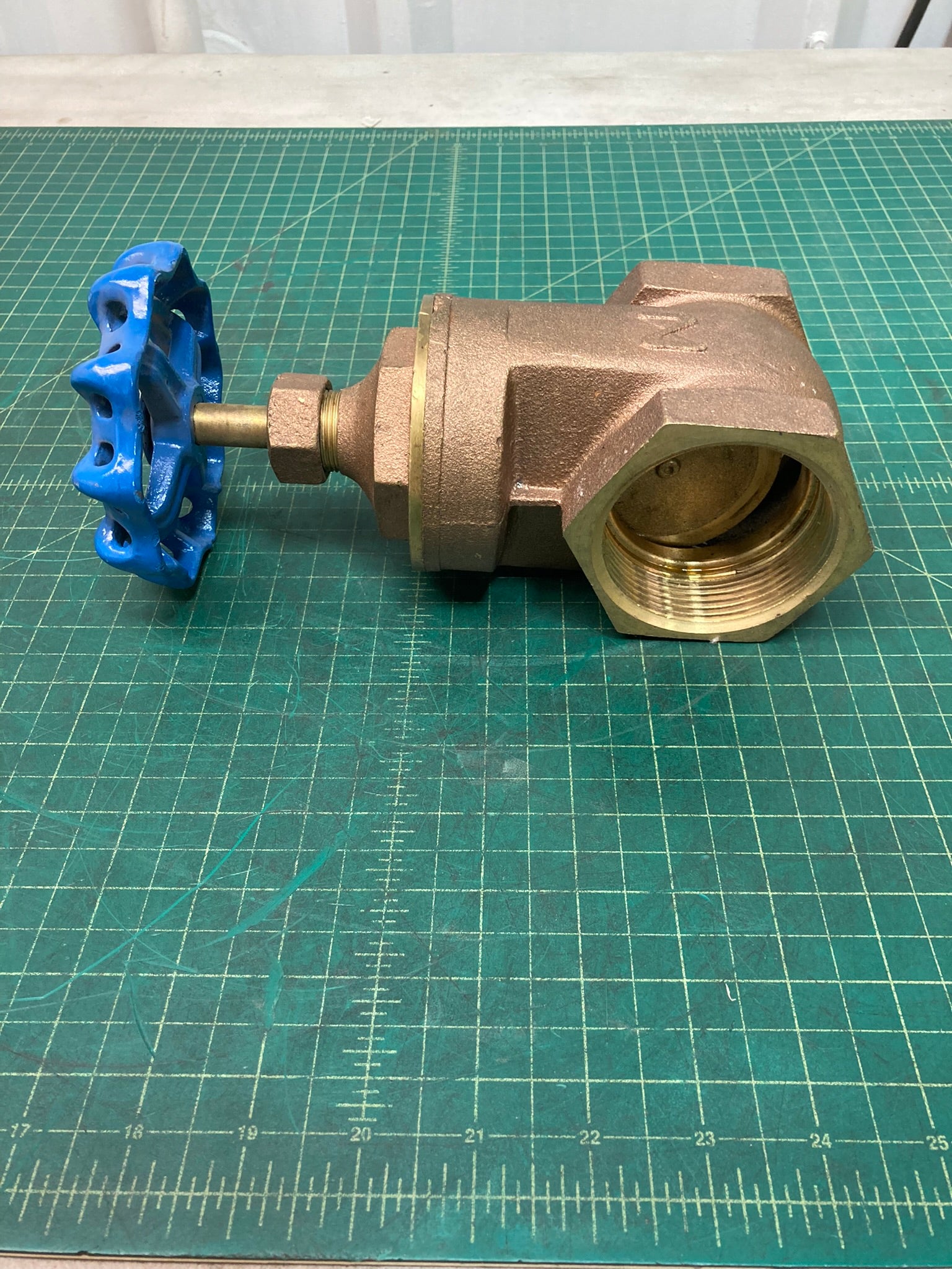 Valve, 2.5" Brass Gate, 900005772