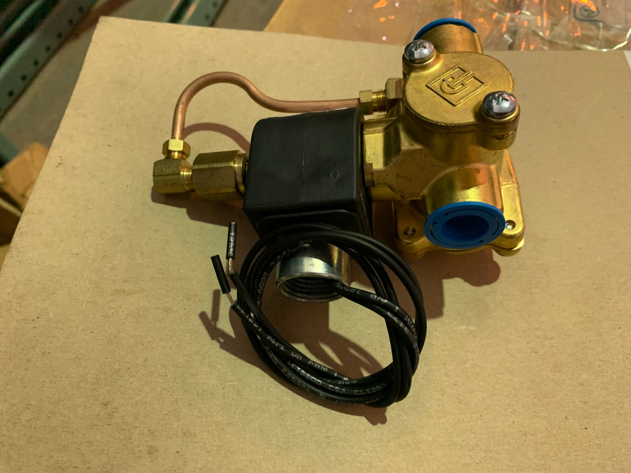 Parker Solenoid Valve 73312BN3RNJ0